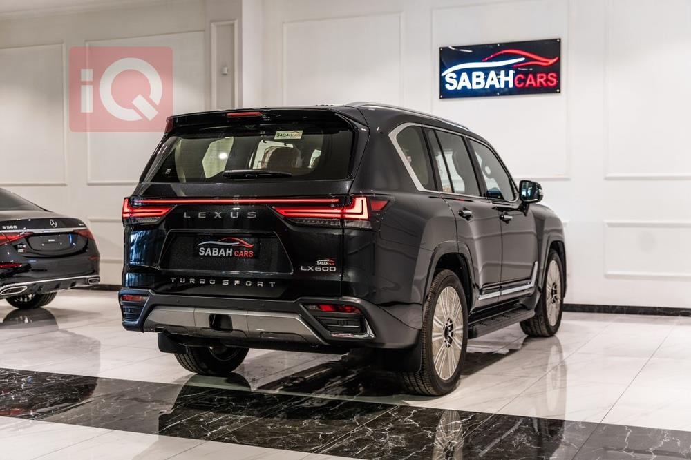 Lexus LX